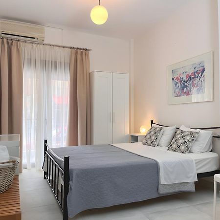 Almira Studios Sarti Eksteriør billede