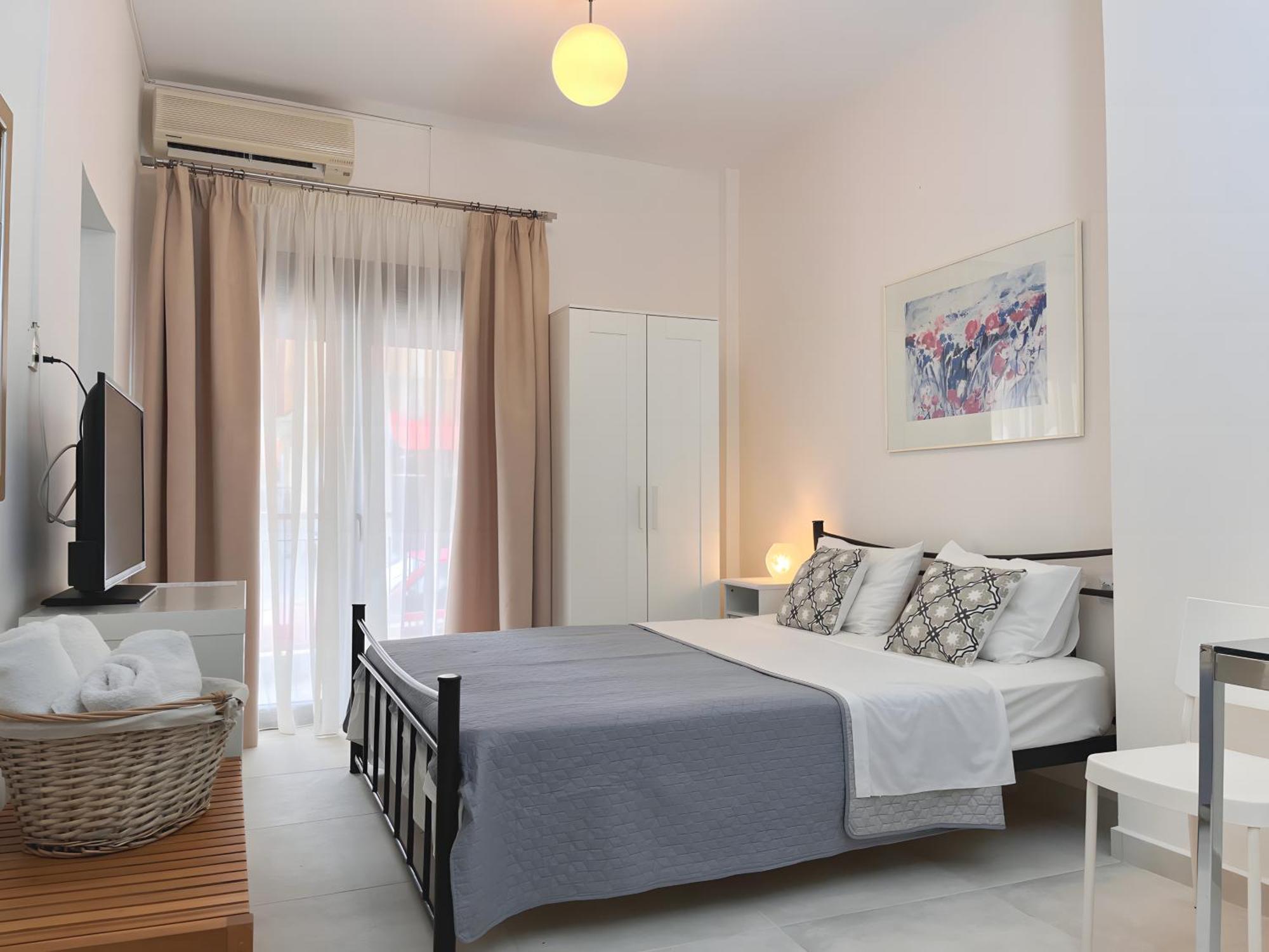 Almira Studios Sarti Eksteriør billede